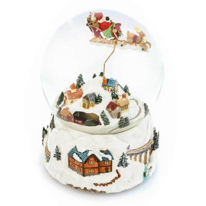 Happy Snow White Christmas snow globe